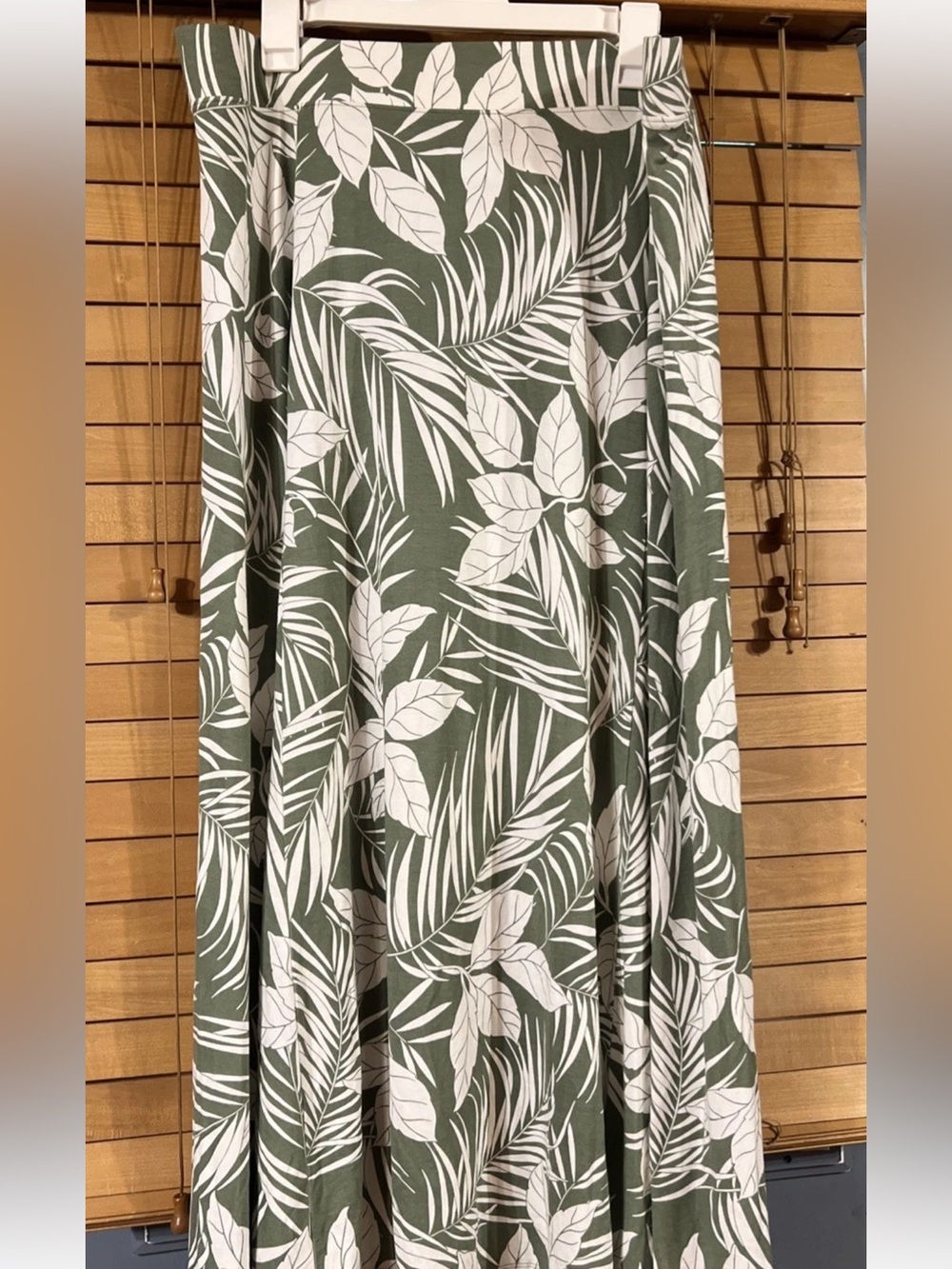 Lands' End Olive Green and White botanical Print Maxi Skirt